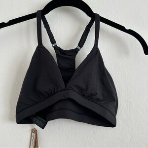 Skims Fits Everybody Racerback Plunge Bralette in Onyx size Medium